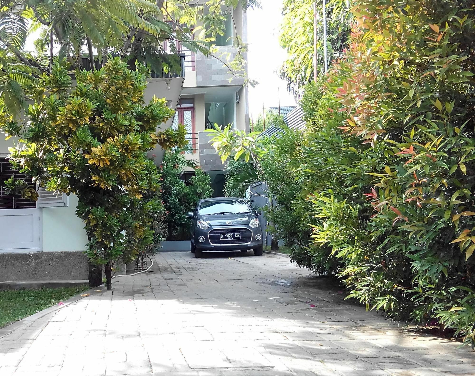Makassar Breeze Place Residence Kültér fotó